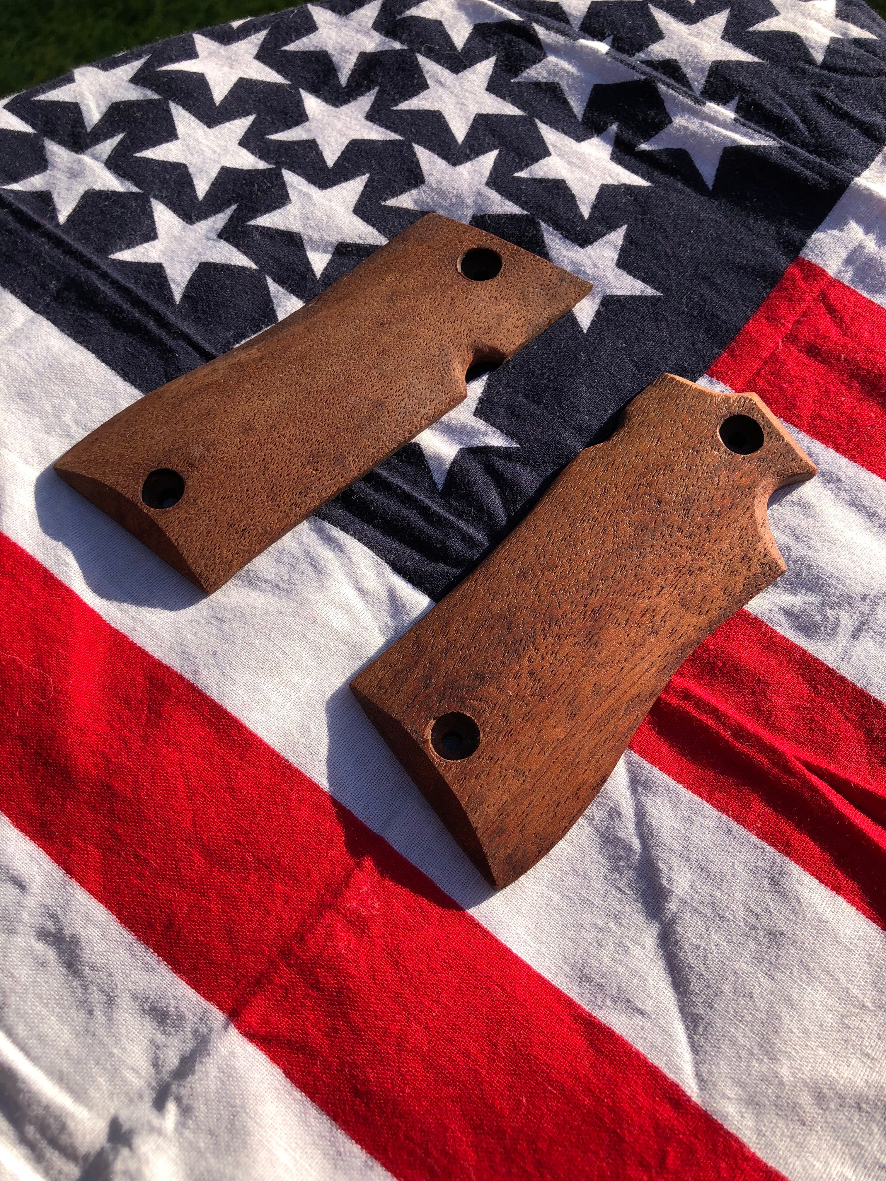 Star BM-BKM, these are quality hand crafted Tropical Apple Grips